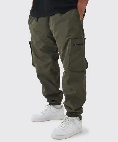 boohooMAN Mens Plus Cuffed Hem Nylon Cargo Pants In Khaki