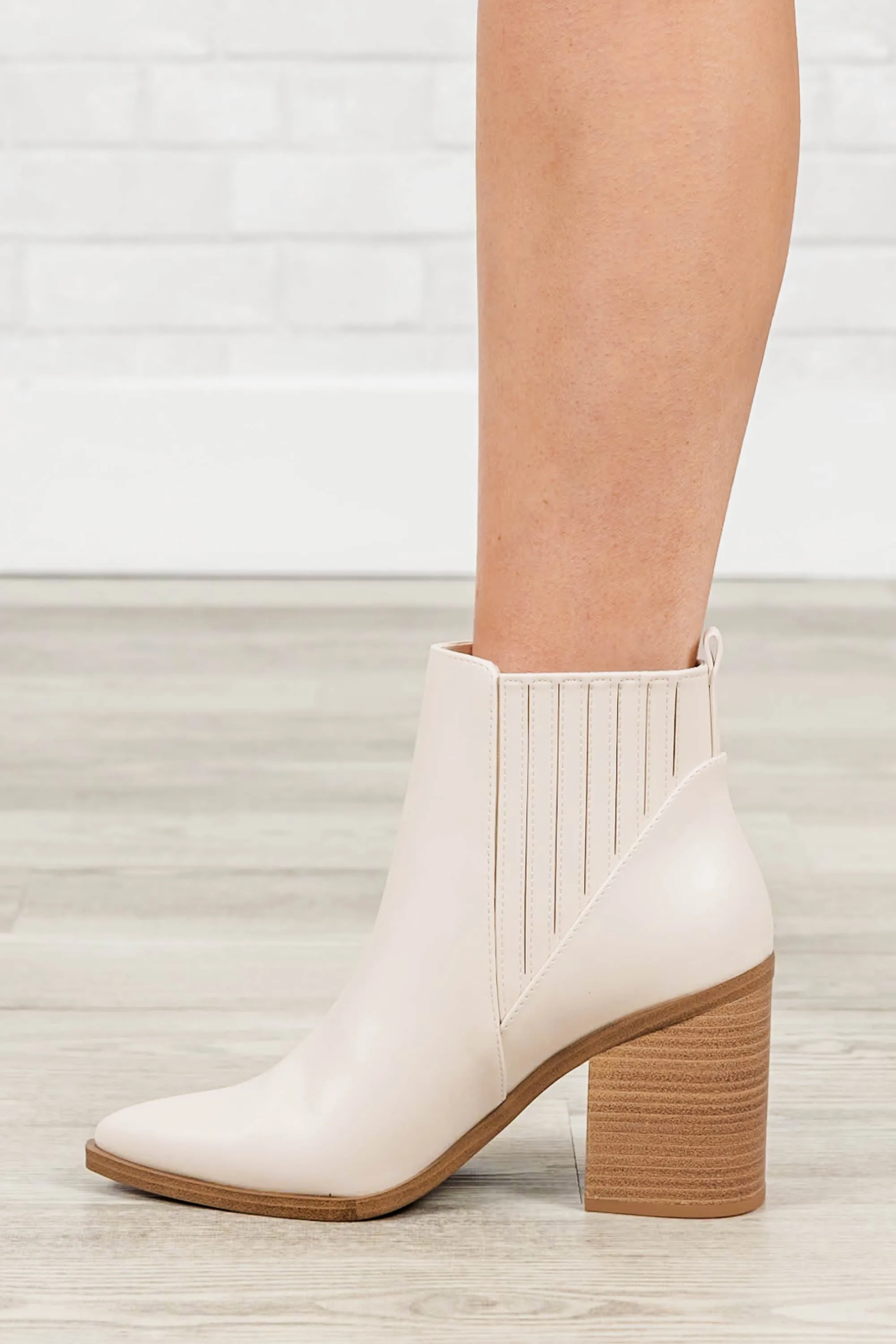 Can't Resist These Booties, Ivory