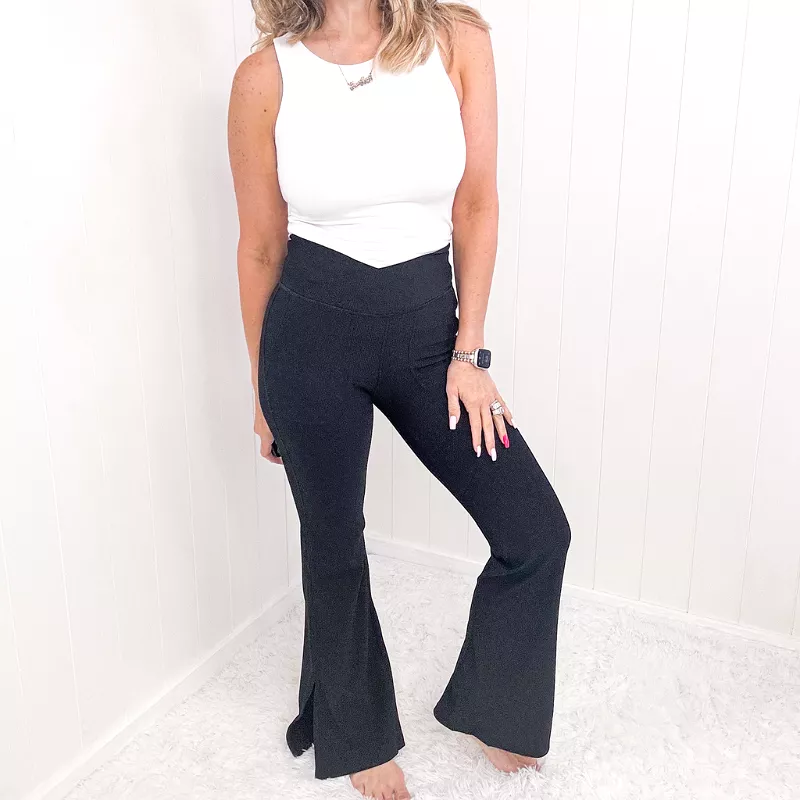 Contouring Curves Ribbed V Waist Flared Leggings in 2 Colors