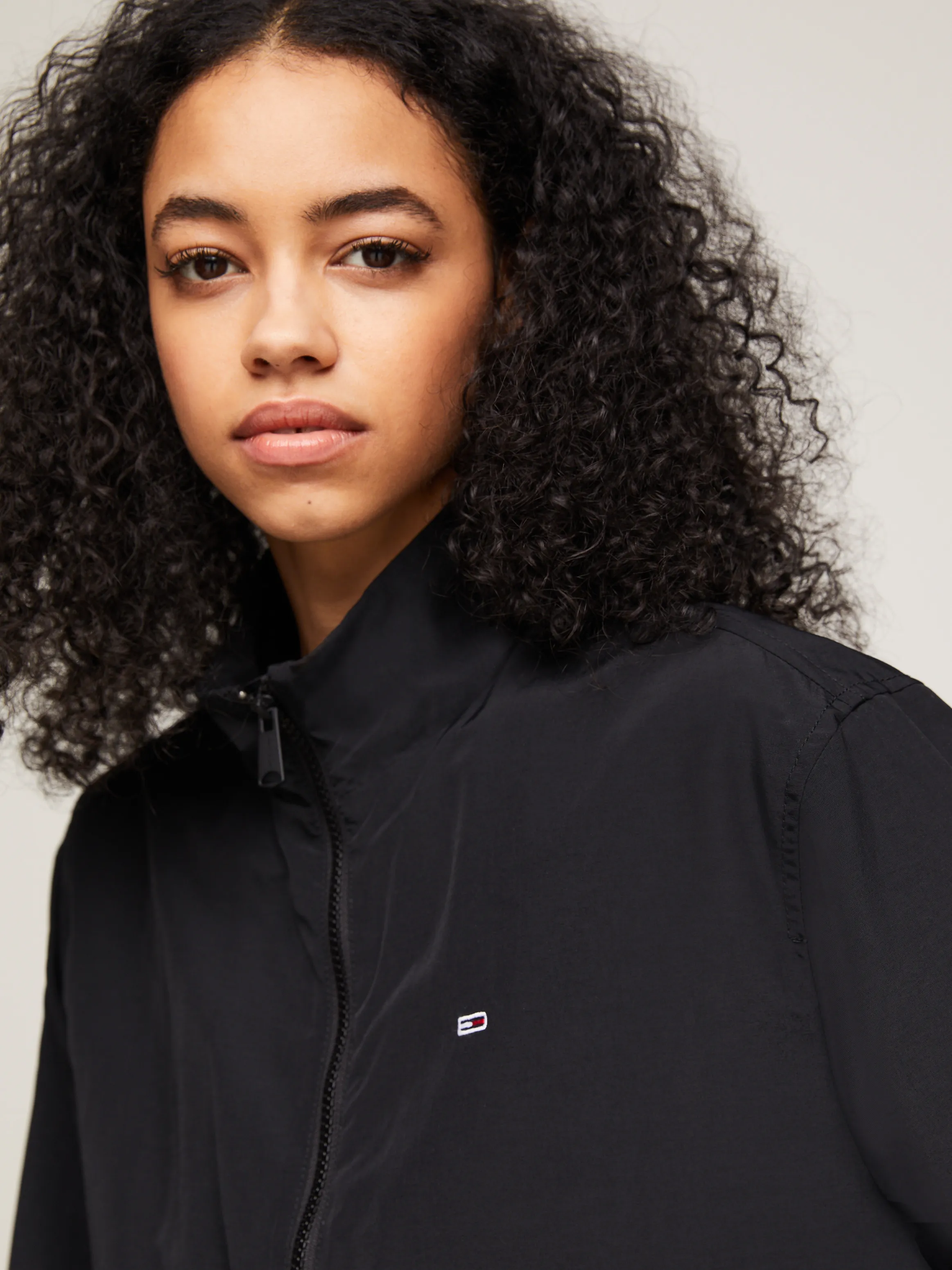 Essential Zip-Thru Windbreaker | Coats & Jackets | Tommy Jeans