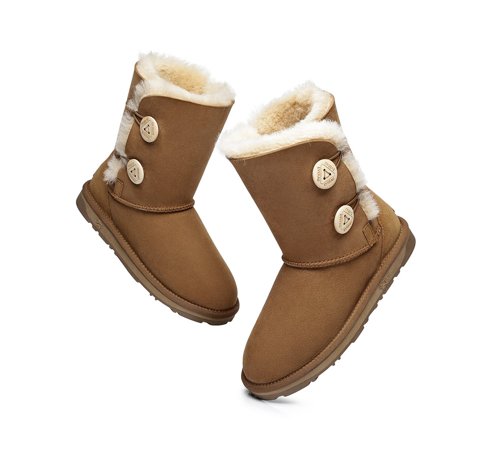 EVERAU Twin Button Short Sheepskin Boots