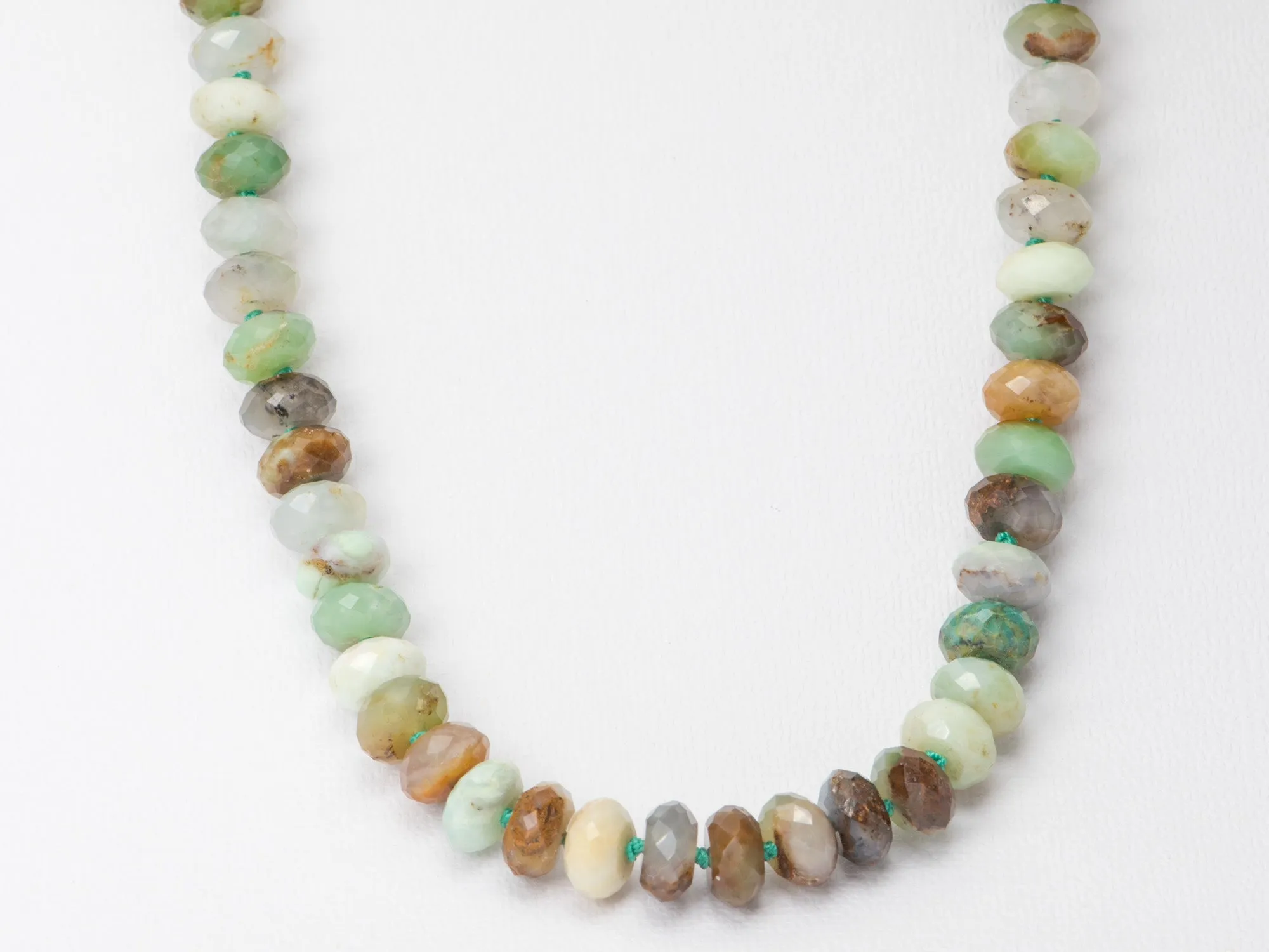 Faceted Chrysoprase Hand Knotted Necklace with Gold Filled Clasp R4233