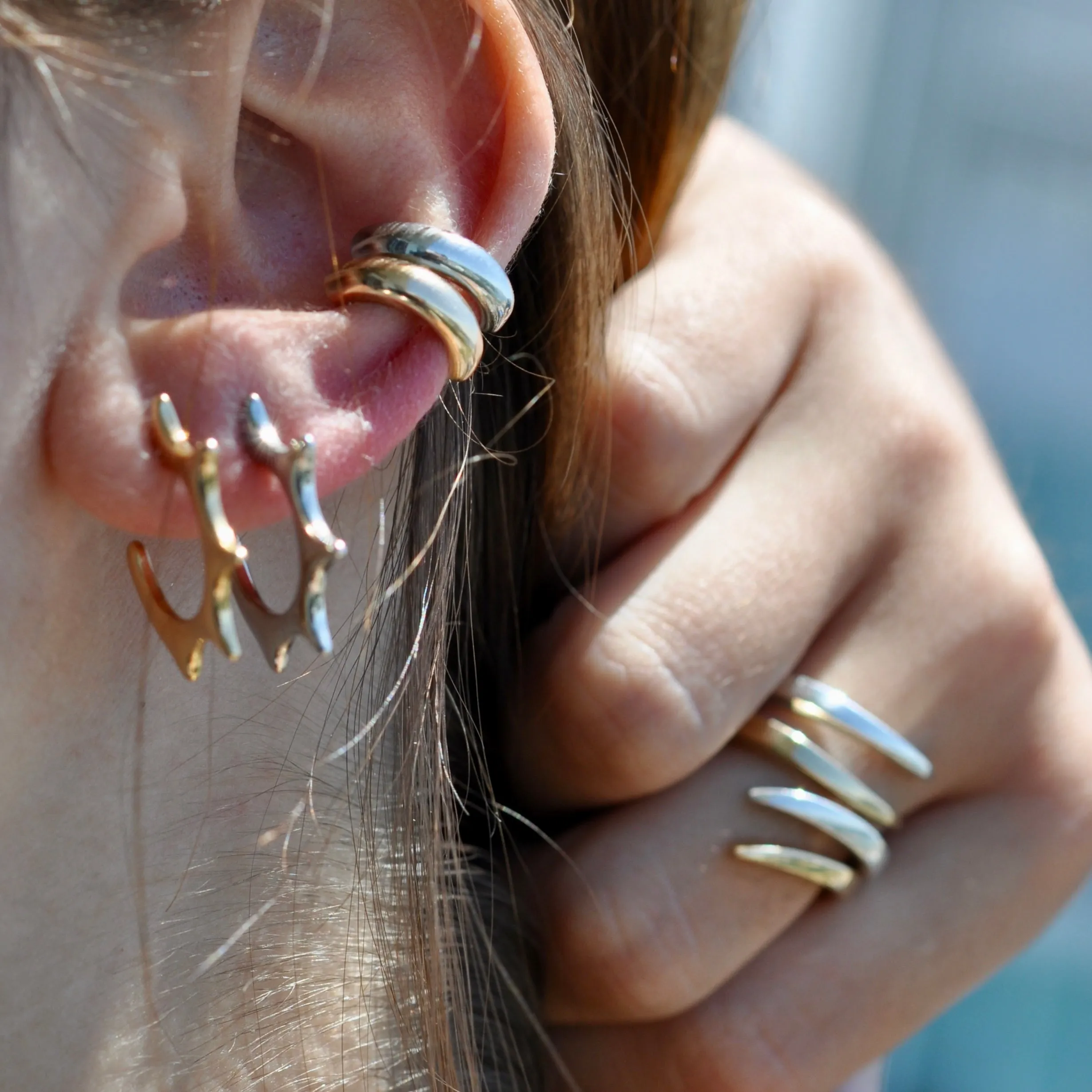 OLLIE SPIKE HOOP EARRINGS