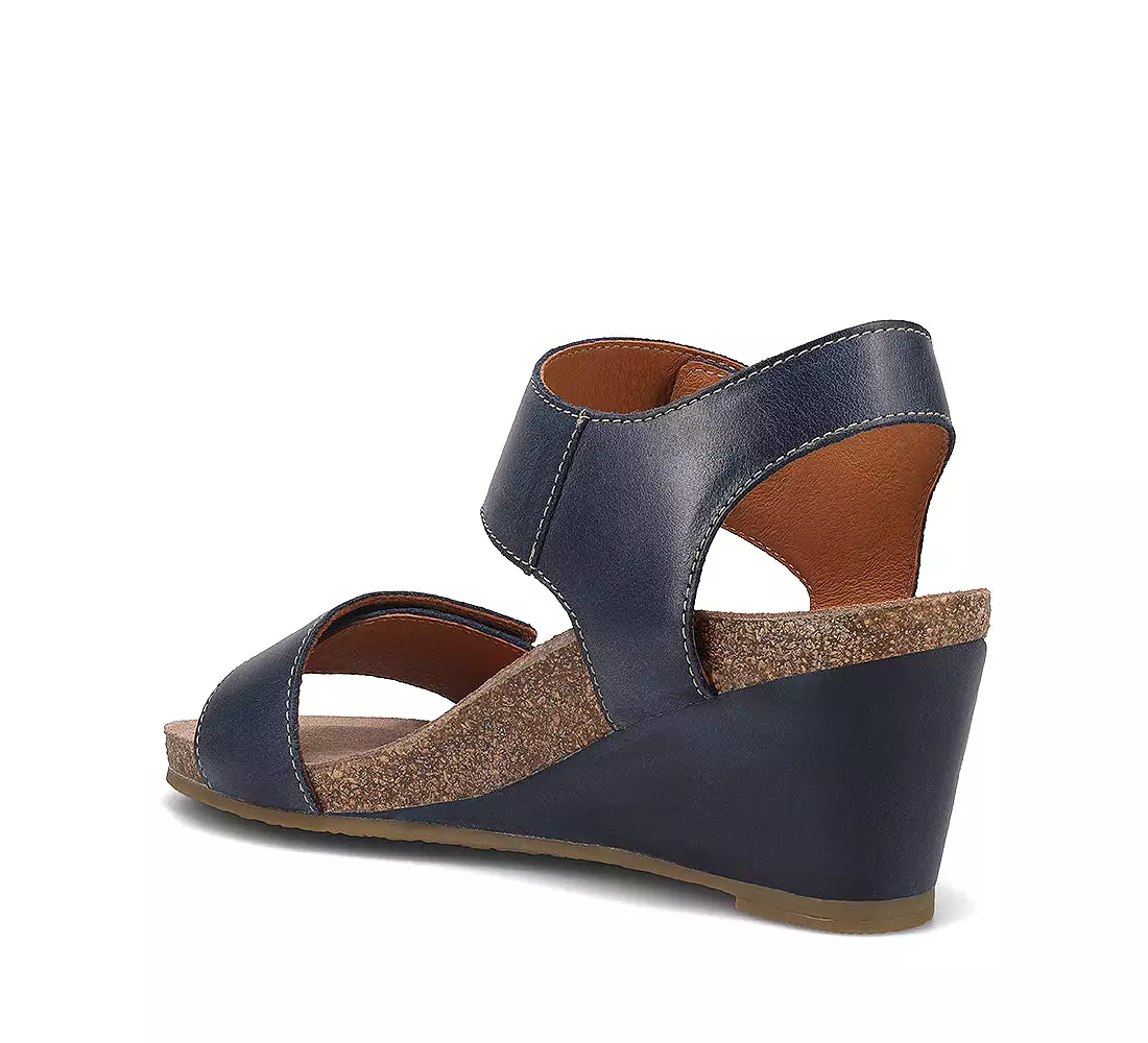 Taos Women's Carousel 3 - Dark Blue