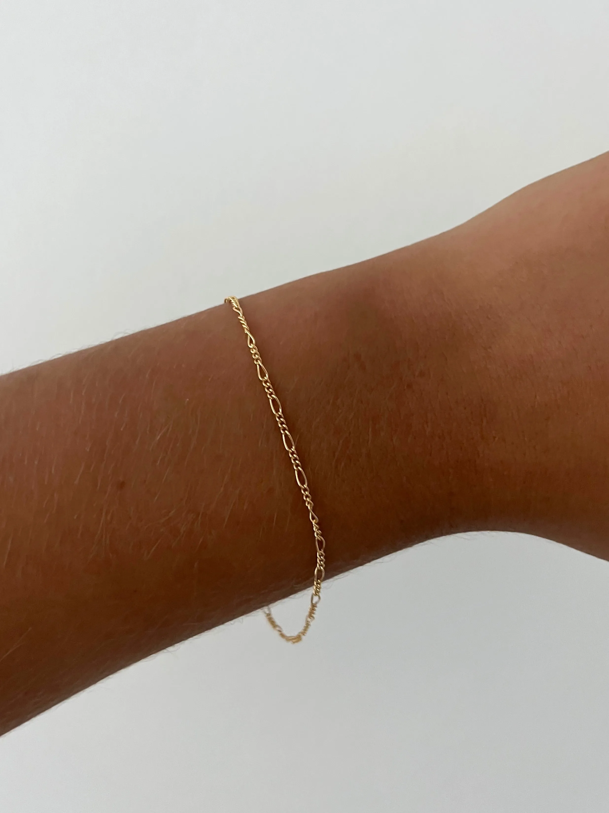 THIN FIGARO BRACELET