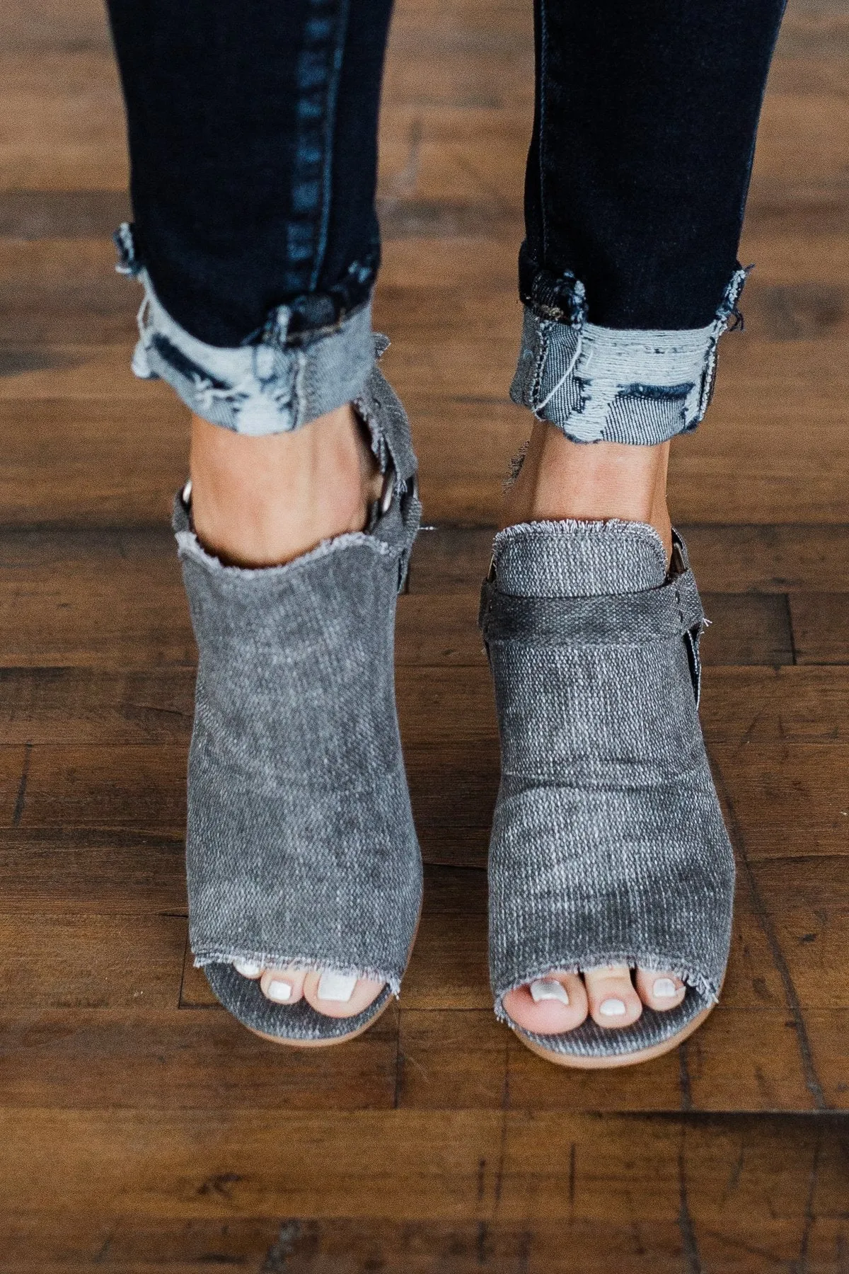 Very G Solange Booties- Grey