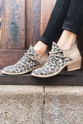 Very G Spartan Booties- Tan Leopard