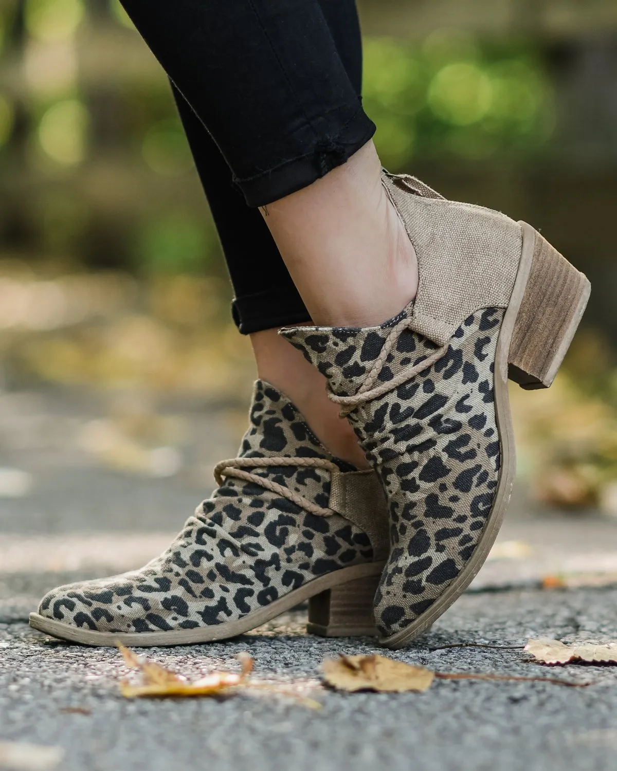 Very G Spartan Booties- Tan Leopard