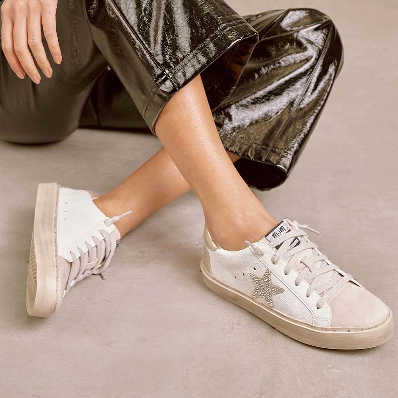 Women's Reba Sneaker