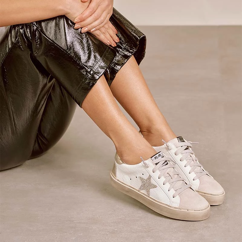 Women's Reba Sneaker